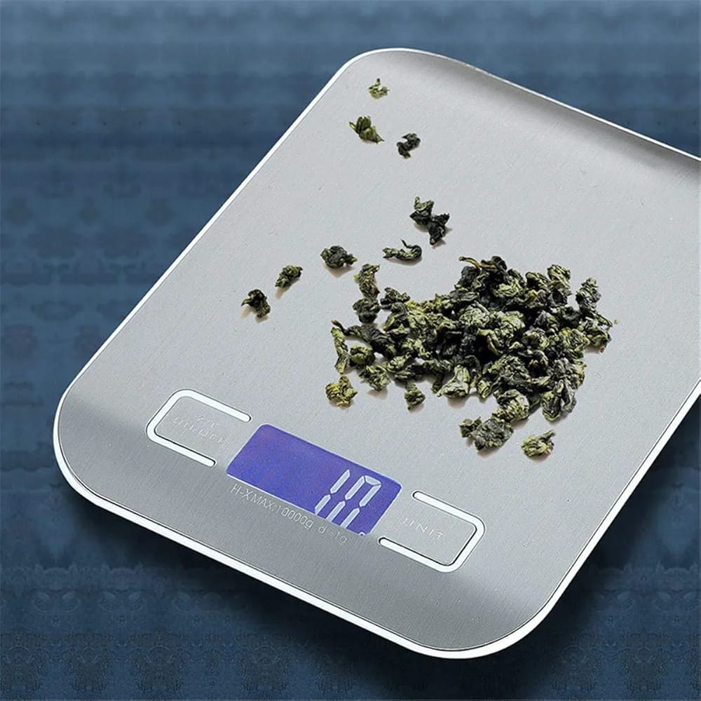 A 10 Kg/ 22 lbs Stainless Steel Digital Kitchen Food Scale with Spices.