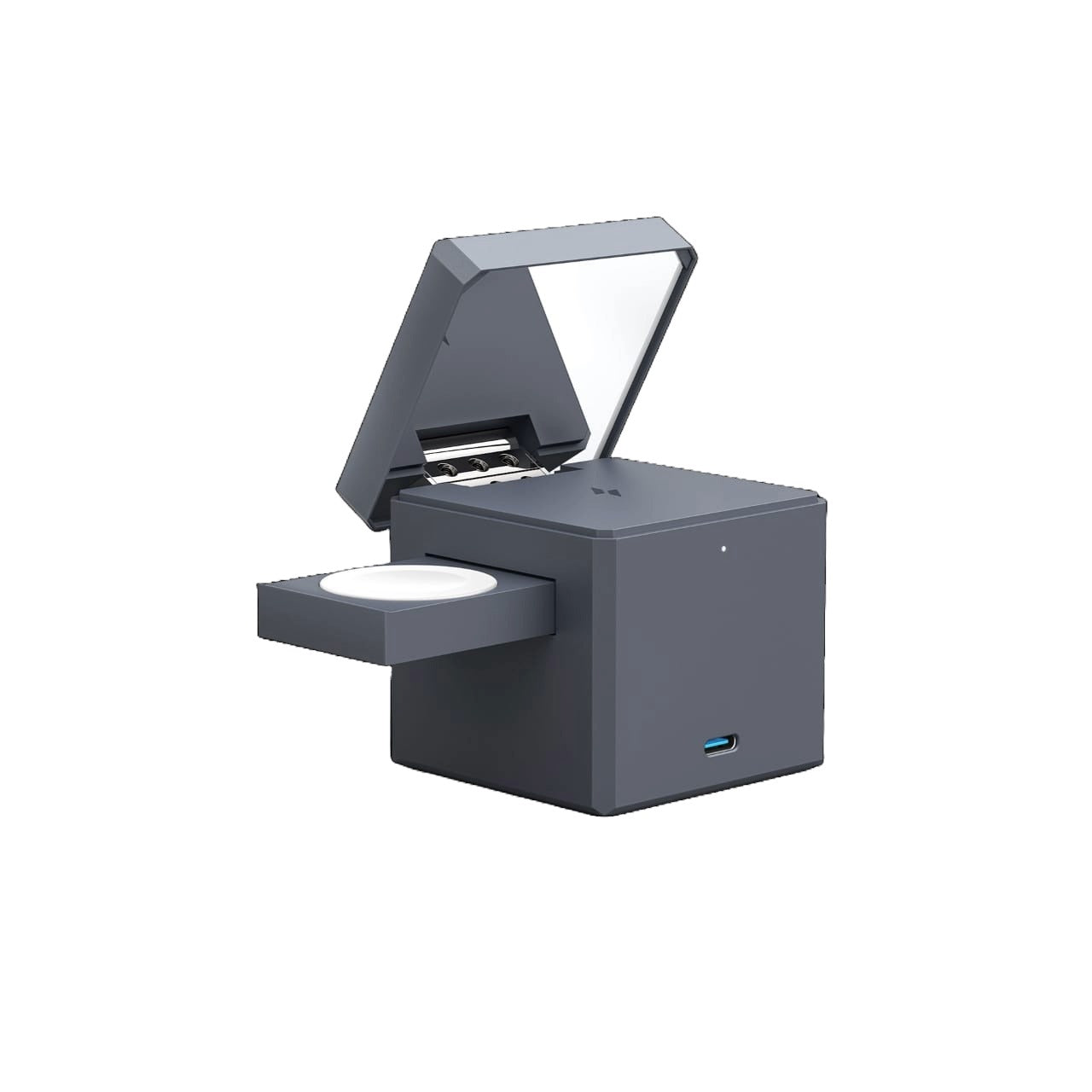 Anker 3-in-1 Cube with MagSafe.