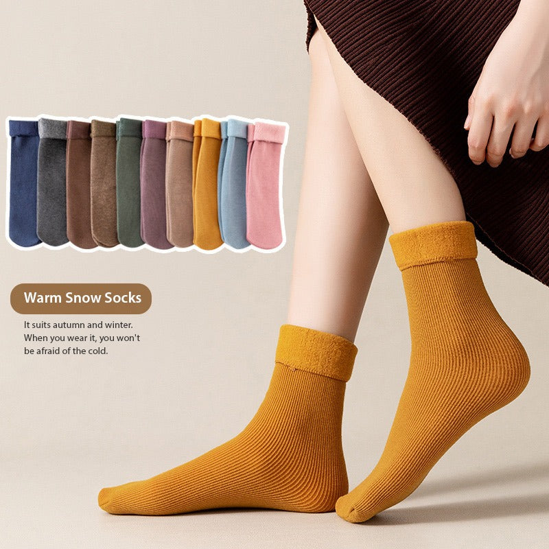 1 Pair of Thick Winter Socks  in different colors