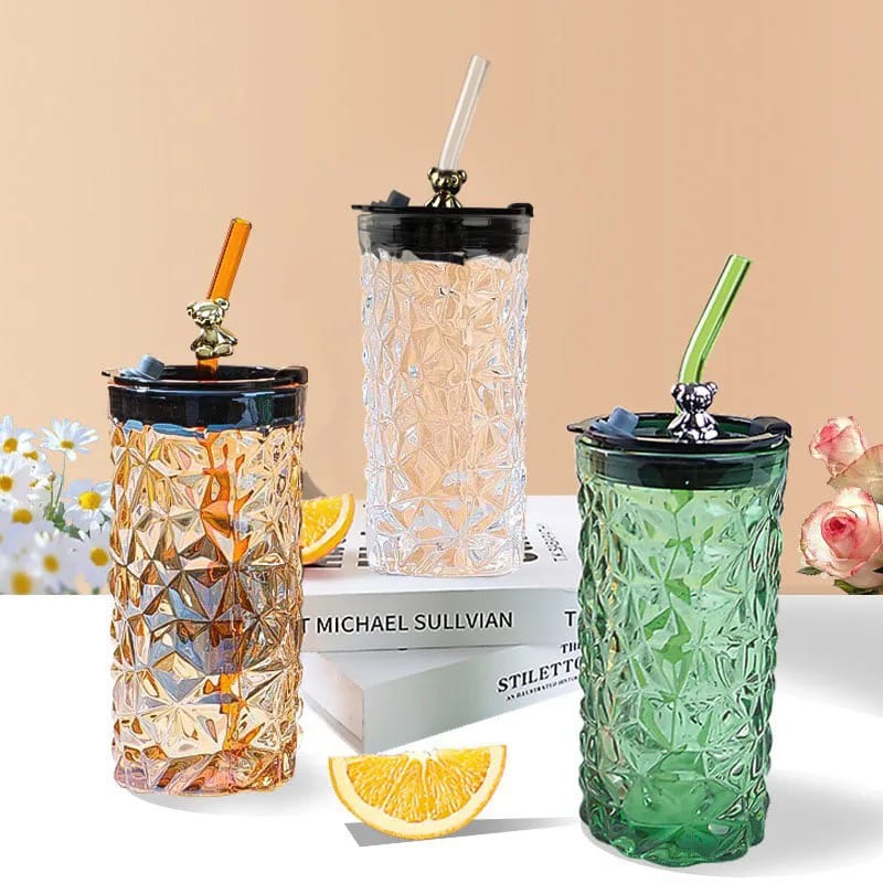 Drinking Glass Tumbler With Straw and Lid in 3 Colors.