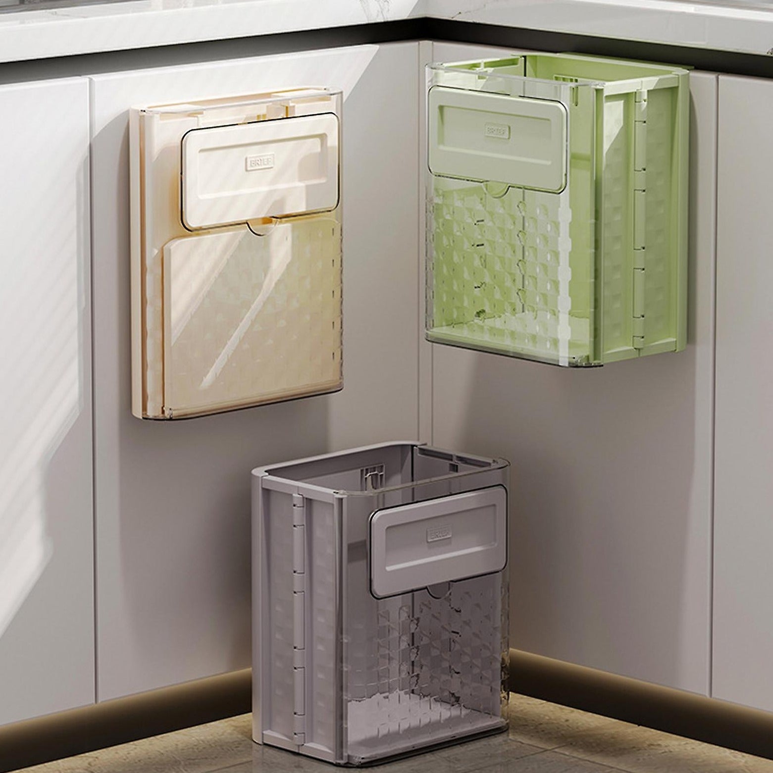 3 Variants of Foldable Hanging Kitchen Trash.