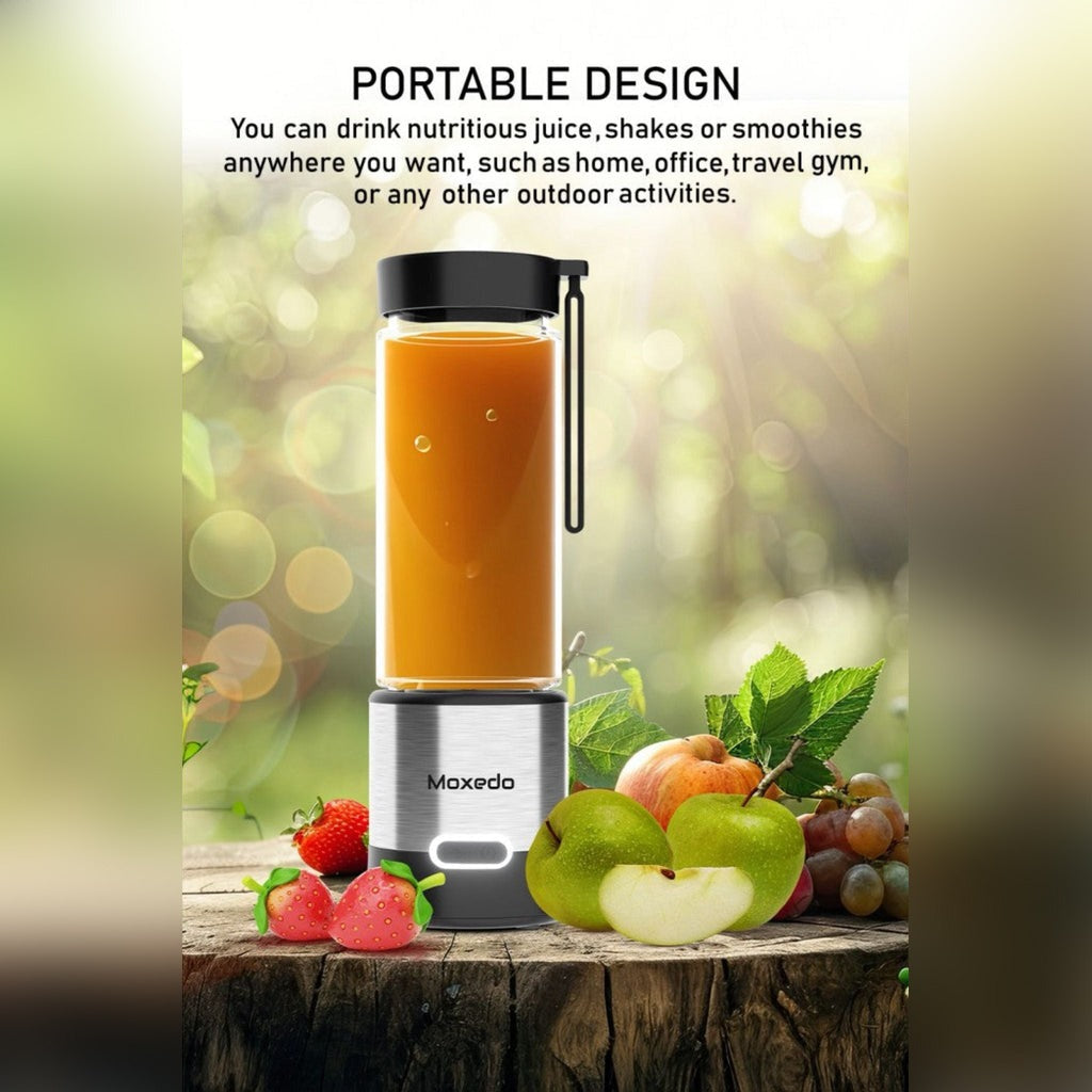 Moxedo Frutiva Rechargeable Portable Juicer Blender with Juice in Making.