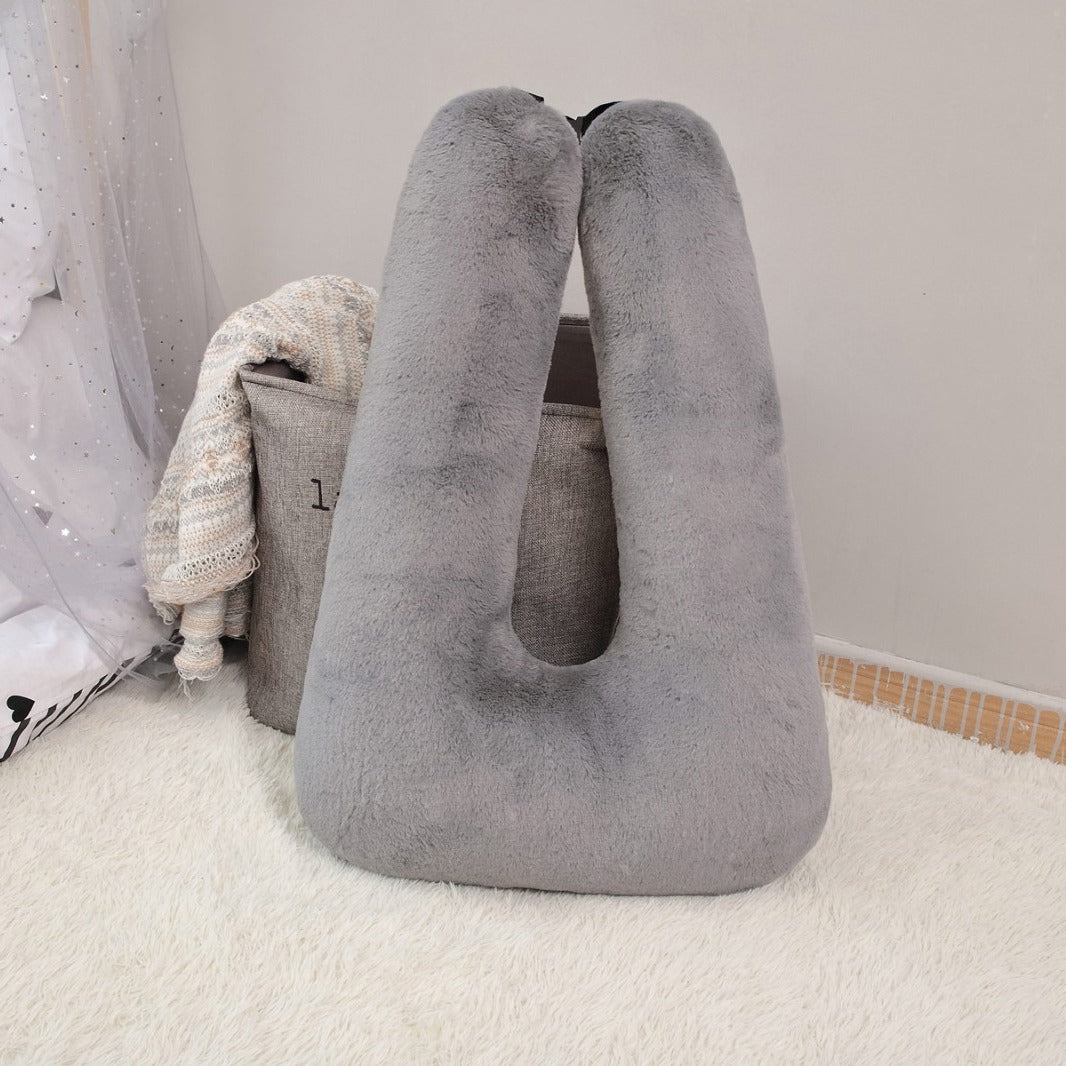 Soft U-Shaped Travel Neck Pillow.