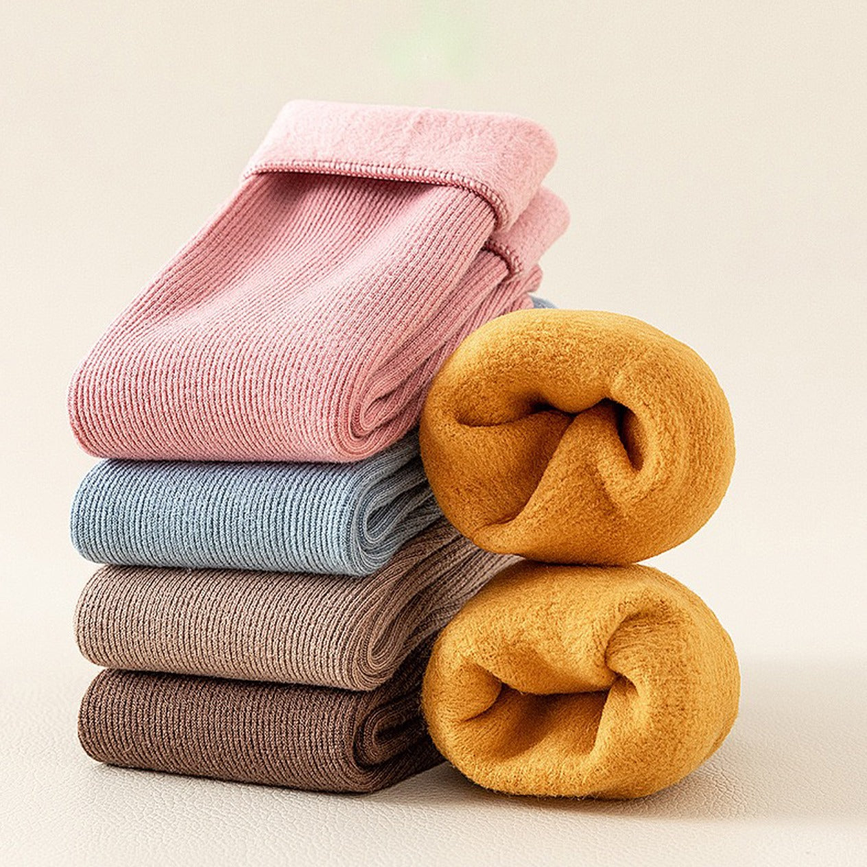 1 Pair of Thick Winter Socks in different colors