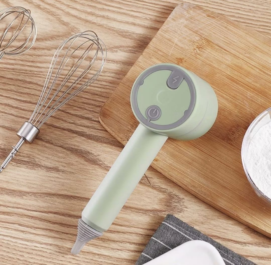 USB Rechargeable Hand Mixer with its Accessories.