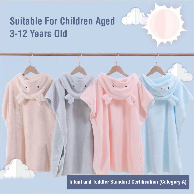 Four pieces of Quick-Drying Hooded Bathrobe hung on a rope