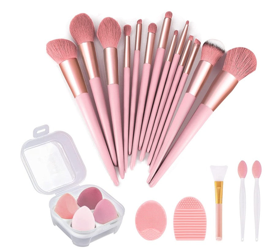 22Pcs Makeup Tools Set all in a lovely pink color