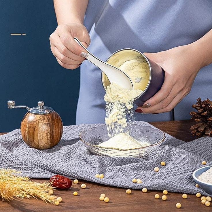 lady made fine mill with Electric Coffee Grinder and Mixer