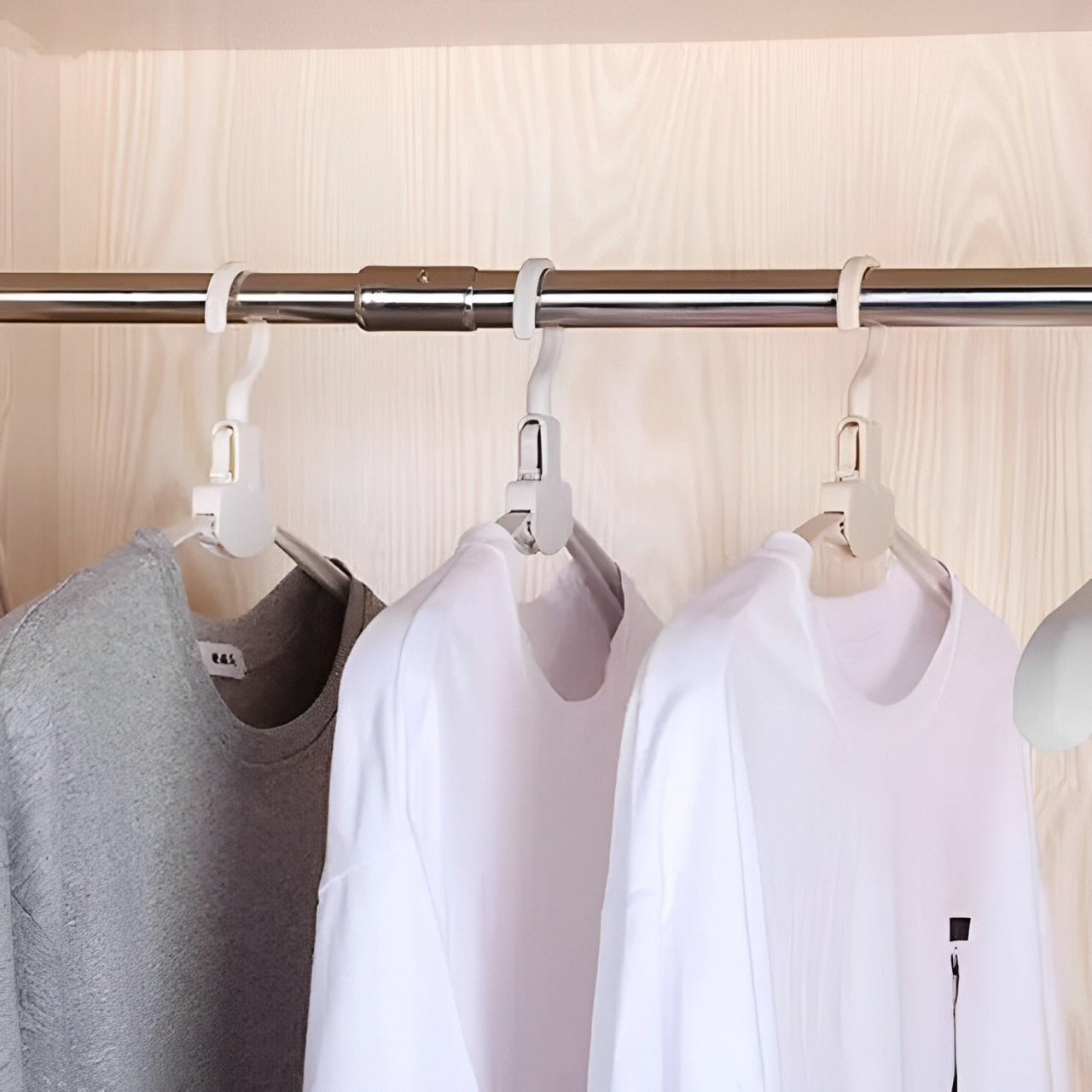 Wide Shoulder Drying Rack.