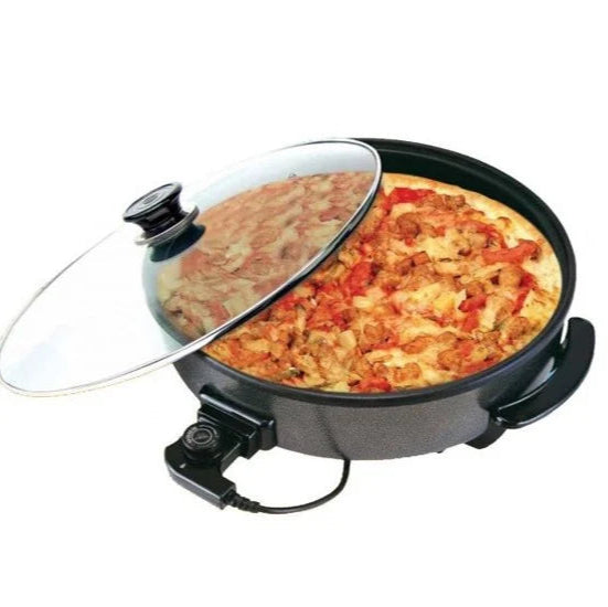 BM Satellite Pizza Pan 40cm 1500W BM-102 with something in it