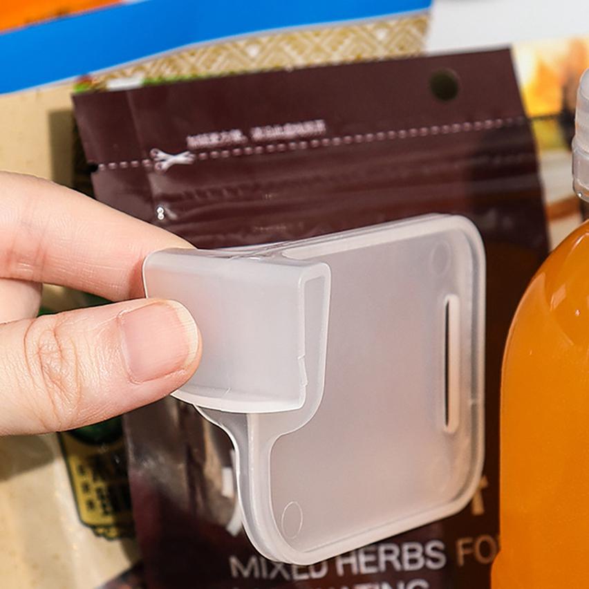 Fridge Neatly organized with the help of partition clips