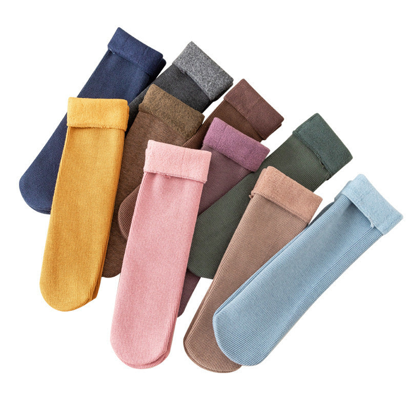 1 Pair of Thick Winter Socks in different colors