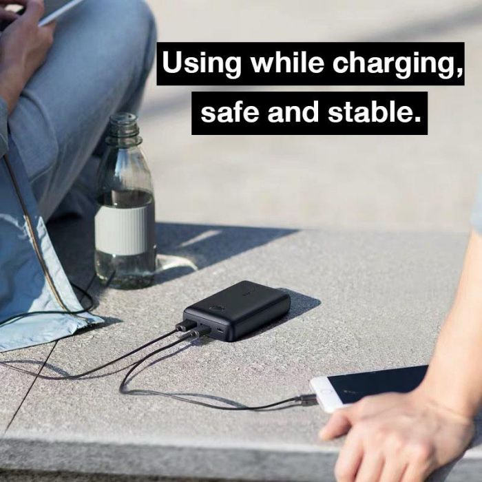 Anker PowerCore Select بنك الطاقة المحمول بسعة 10000 مللي أمبير، مع شحن سريع بقوة 12 واط Anker PowerCore Select بنك الطاقة المحمول بسعة 10000 مللي أمبير، مع شحن سريع بقوة 12 واط