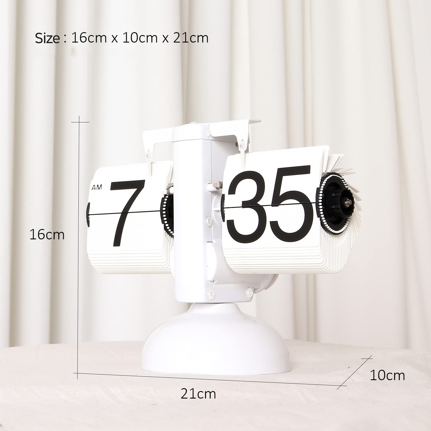 size of Automatic Battery-Operated Flip Clock