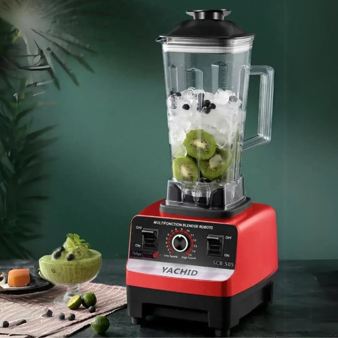 An Commercial Blender with Juice in Making.