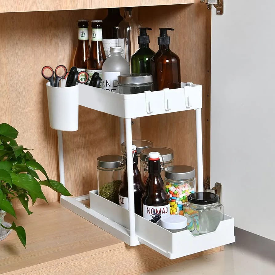 Countertop container rack in kitchen