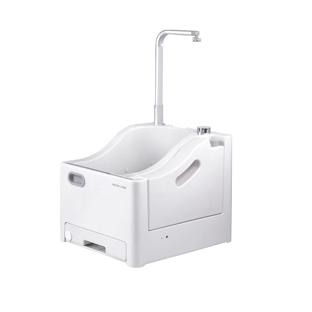 A Green Lion GWM-10 Portable Wudu Machine.