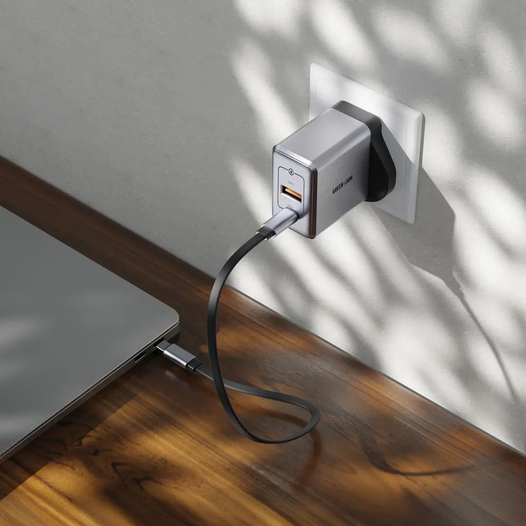 Charging a PC Using Green Lion GaN Premium UK Plug Wall Charger.
