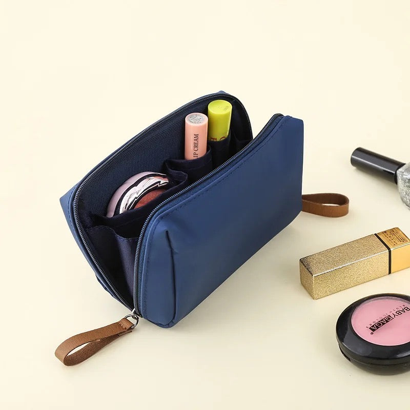 Portable Waterproof Solid Color Cosmetic Bag Toiletry Storage Pouch for Women Portable Waterproof Solid Color Cosmetic Bag Toiletry Storage Pouch for Women
