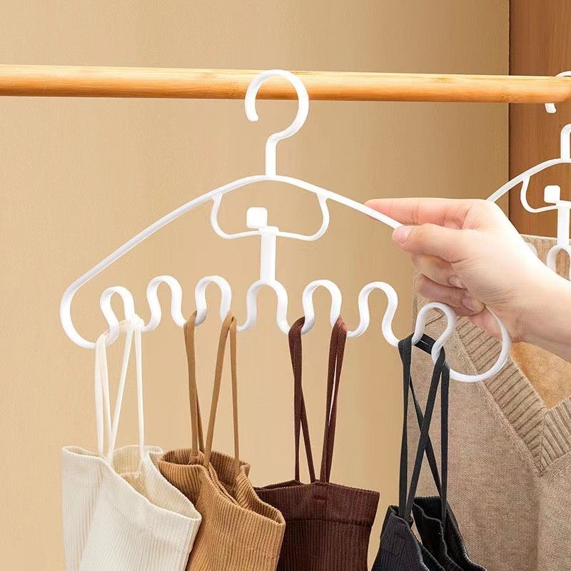 a group of Wave Pattern Stackable Hanger Clothes