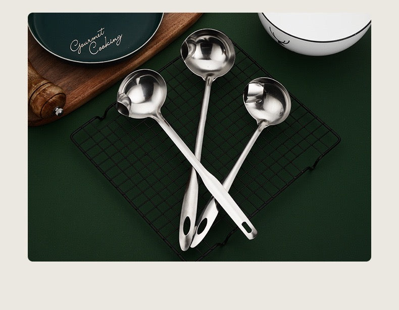 Stainless Steel Oil Separating Skimmer Spoon Stainless Steel Oil Separating Skimmer Spoon