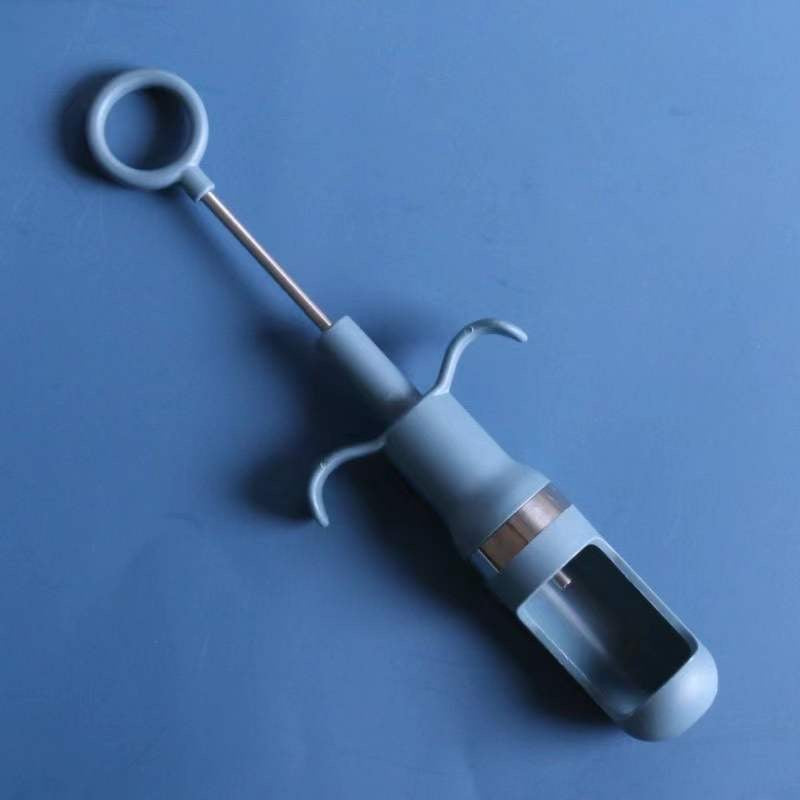 One-Hand Operation Date Fruit Pitter Tool One-Hand Operation Date Fruit Pitter Tool