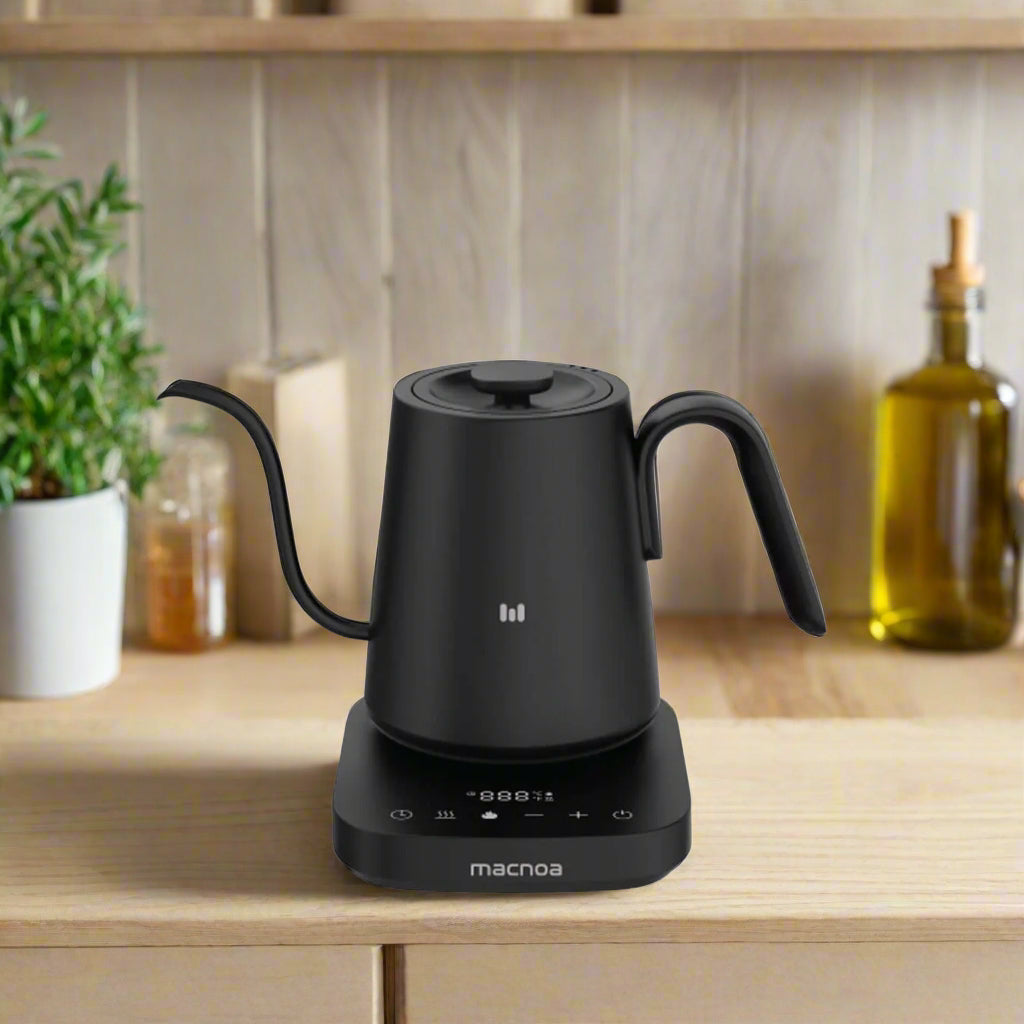 MacSpout Kettle 800ml – Electric Pour-Over Kettle with Temperature Control MacSpout Kettle 800ml – Electric Pour-Over Kettle with Temperature Control