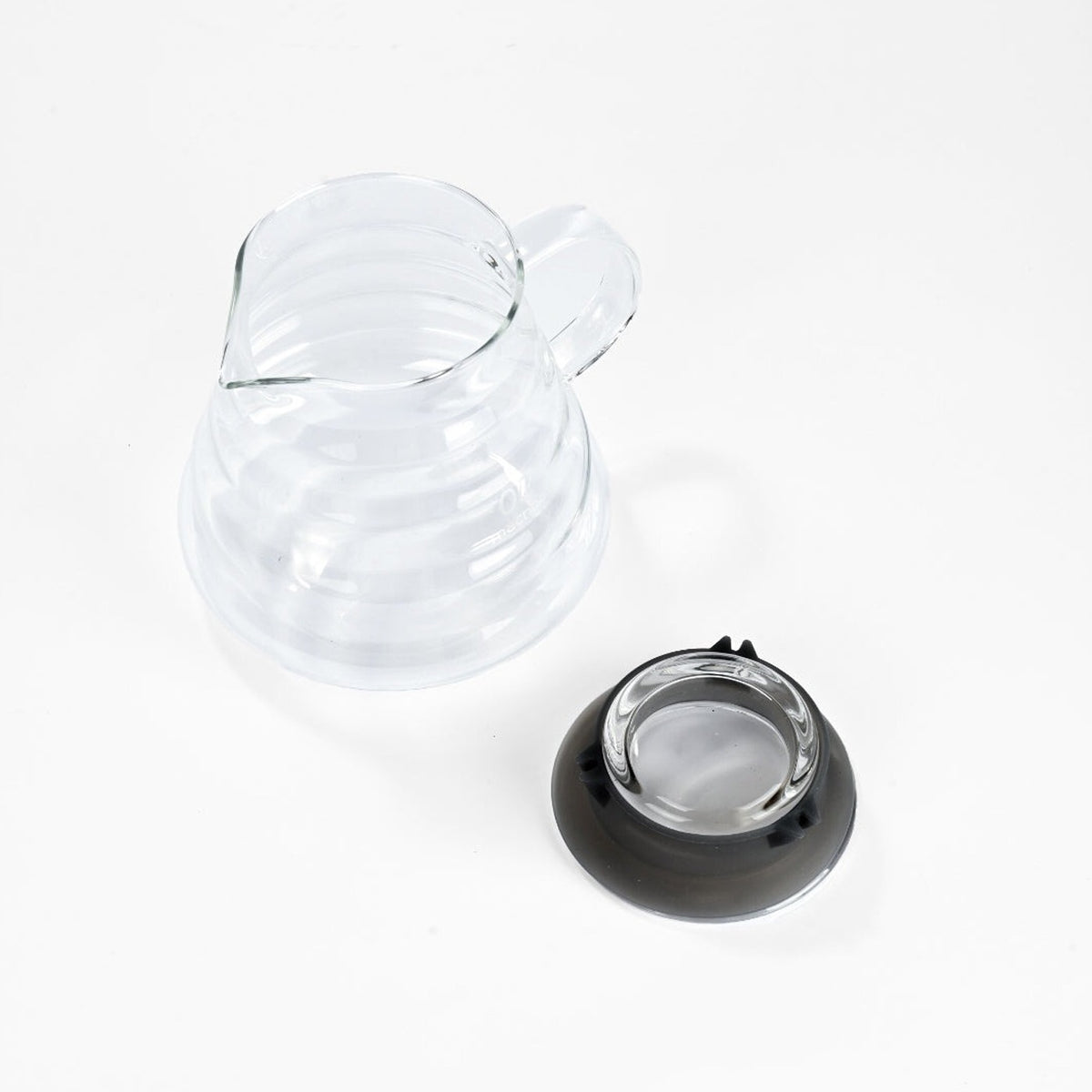 Macnoa MacDrip Server 02 and lid on a white background