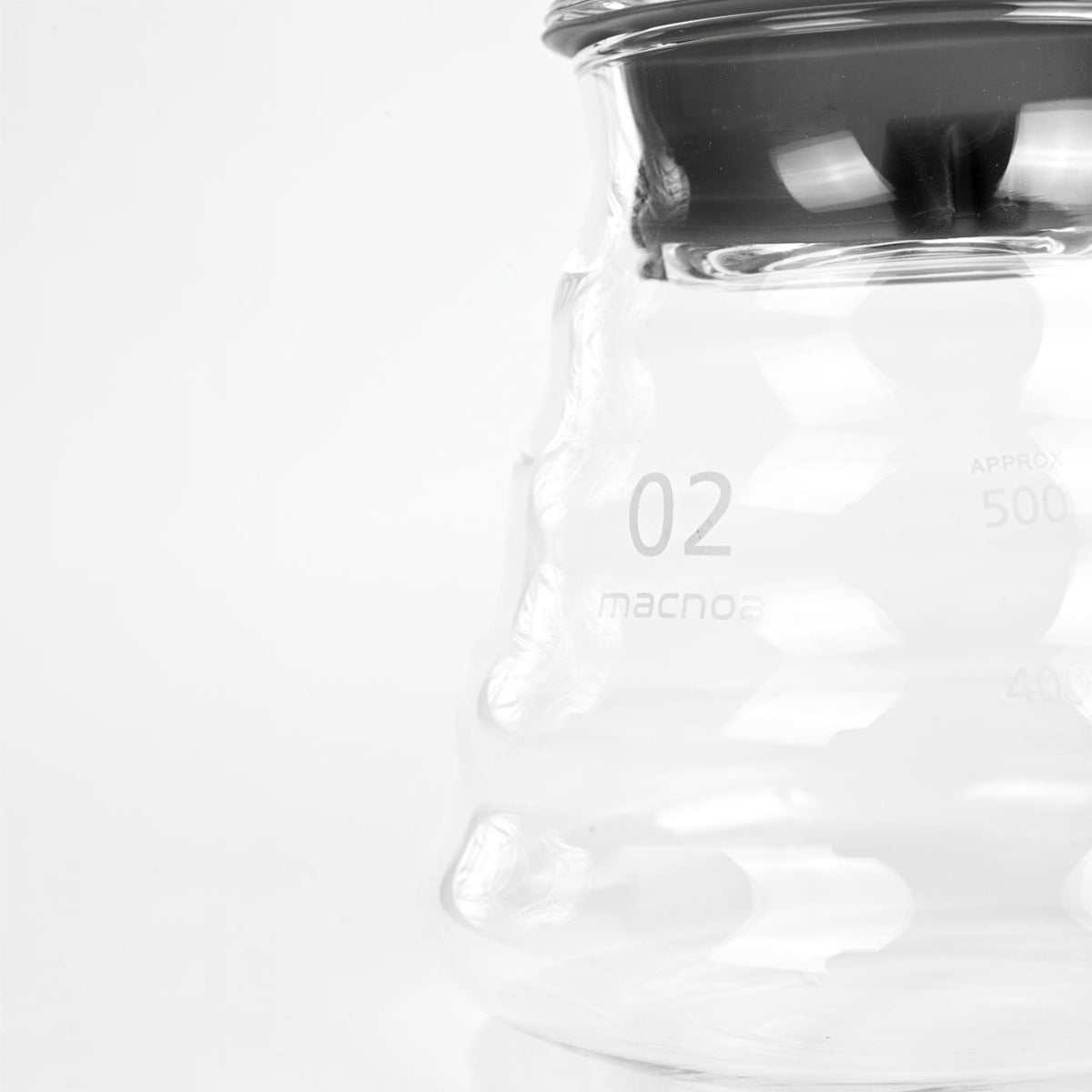 Macnoa MacDrip Server 02 with measurement markings on a white background