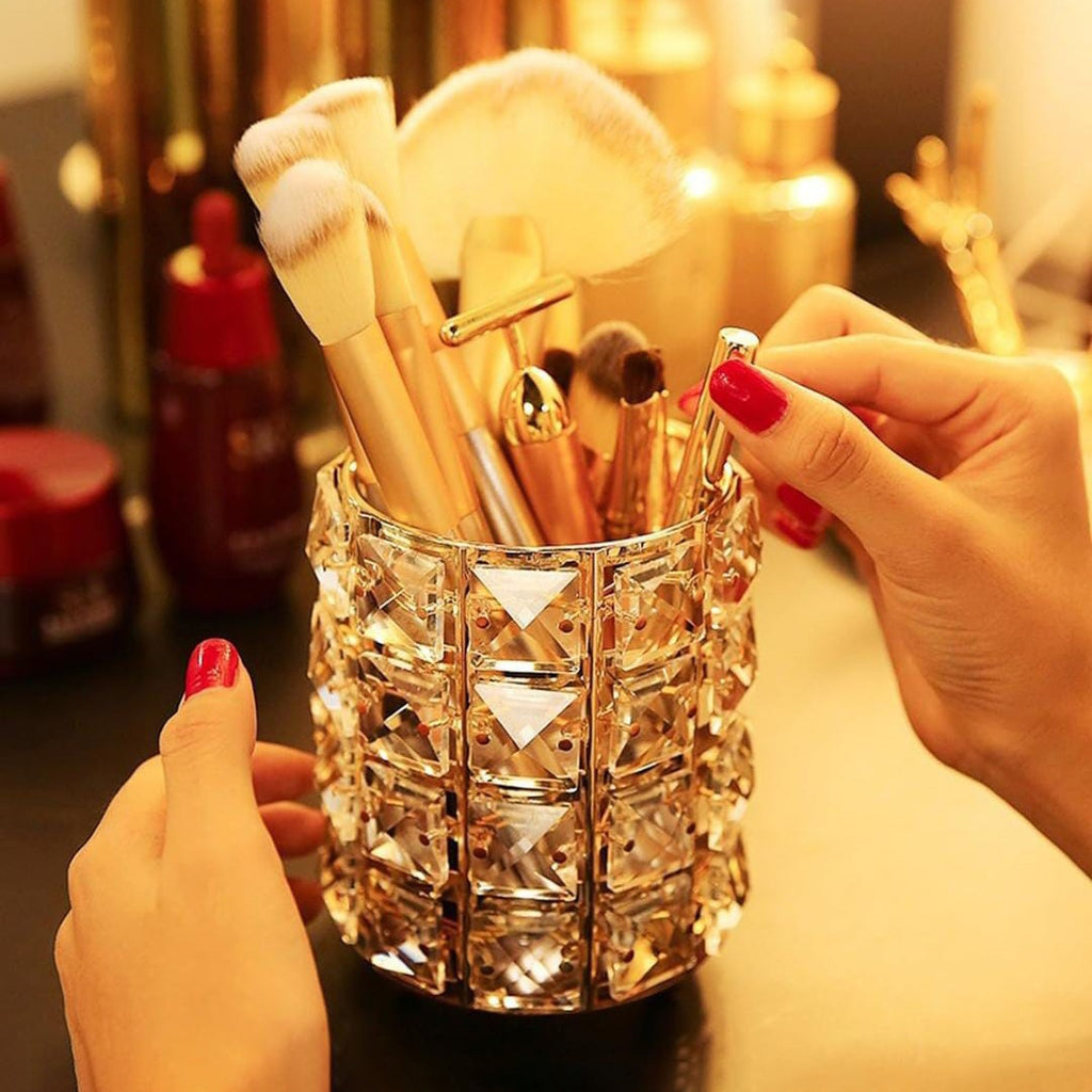 Makeup Brush Holder Organizer, Round Crystal Makeup Eyebrow, Pencil, Comb Storage Container Makeup Brush Holder Organizer, Round Crystal Makeup Eyebrow, Pencil, Comb Storage Container