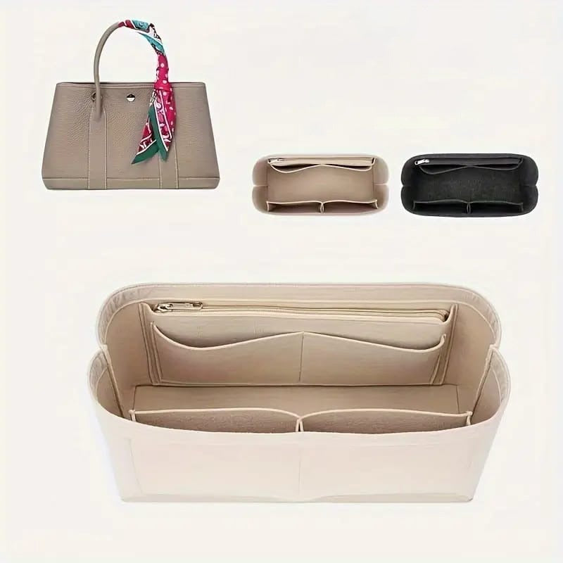 Makeup Cosmetic Storage Organizer Bag.