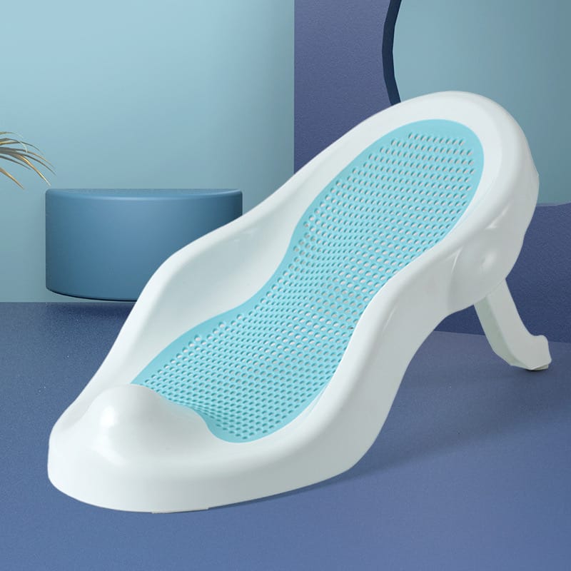 Newborn Baby Bathing Seat in Blue Color.