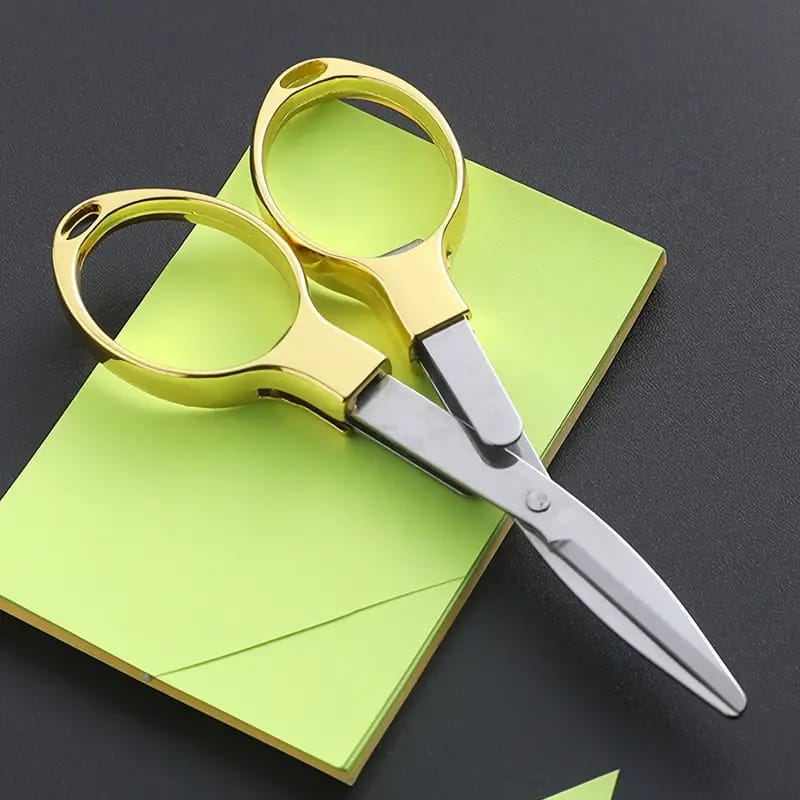 Folding Pocket Scissors.