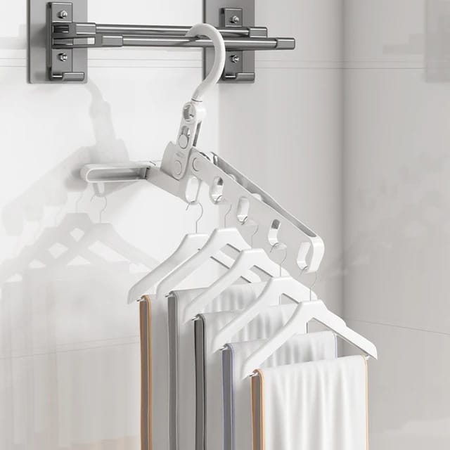 Portable Foldable Clothes Hanger with some items