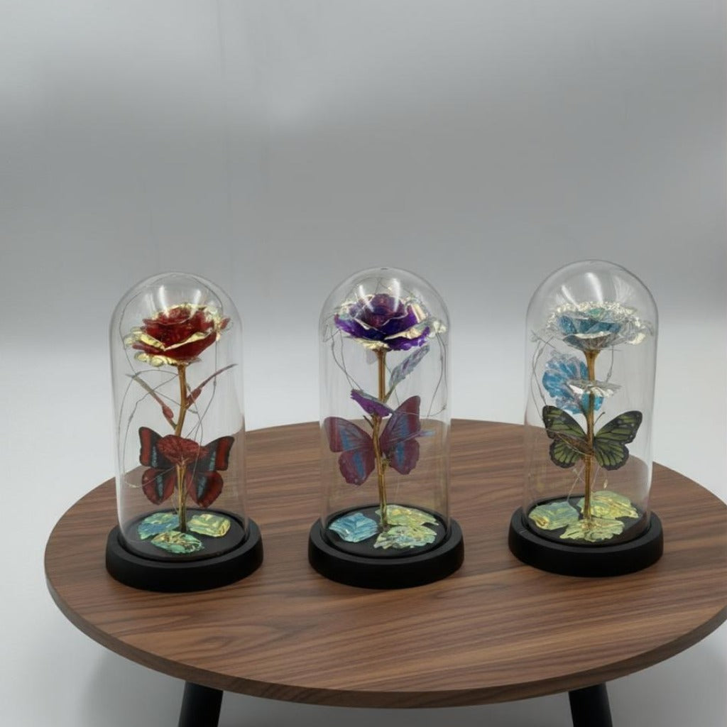 Different Varieties Of Rose Flower Gift is Placed on a Table.