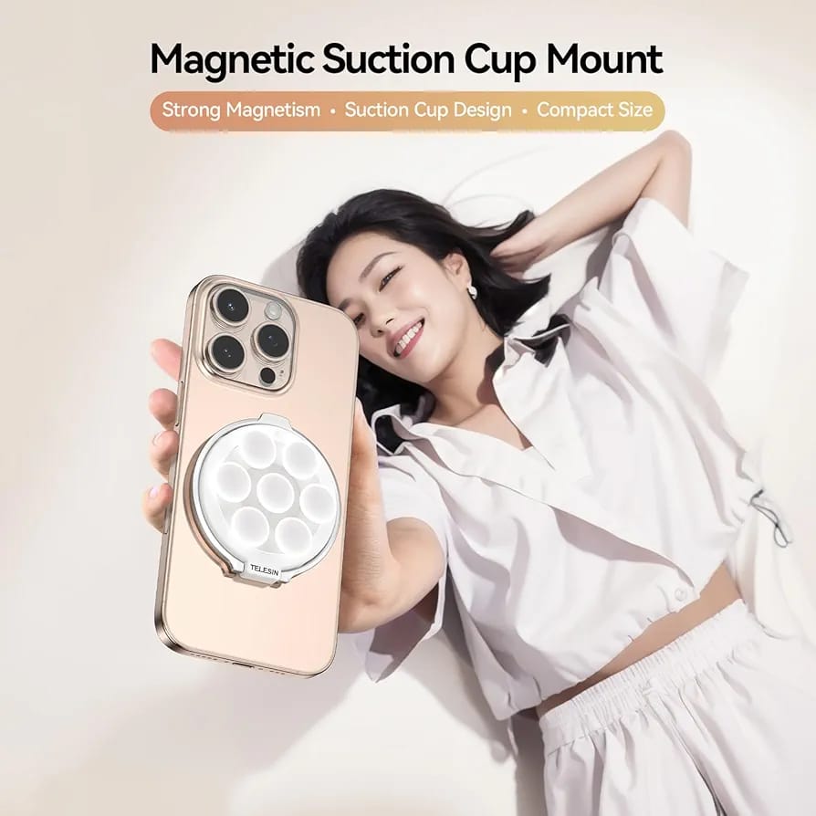 A Women is Holding a Mobile Phone with Telesin Magnetic Phone Mount.