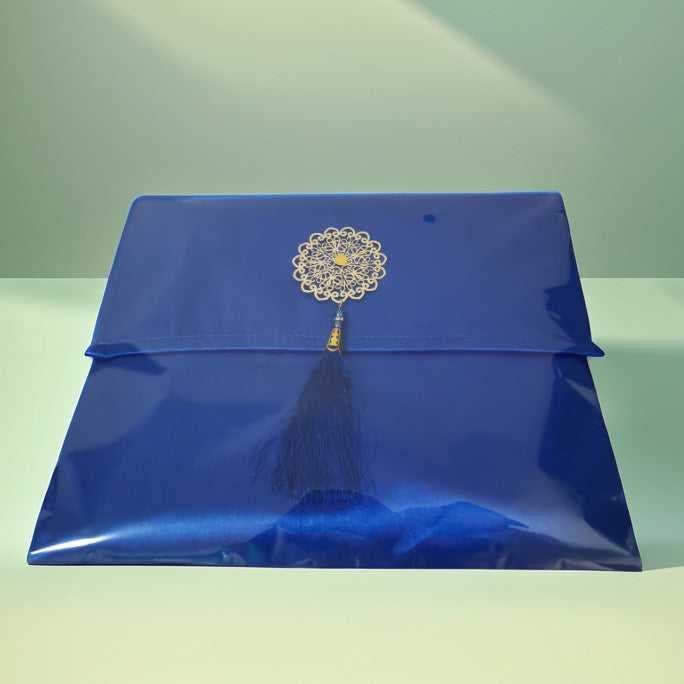 Travel Pouch Of Islamic Prayer Mat Set.
