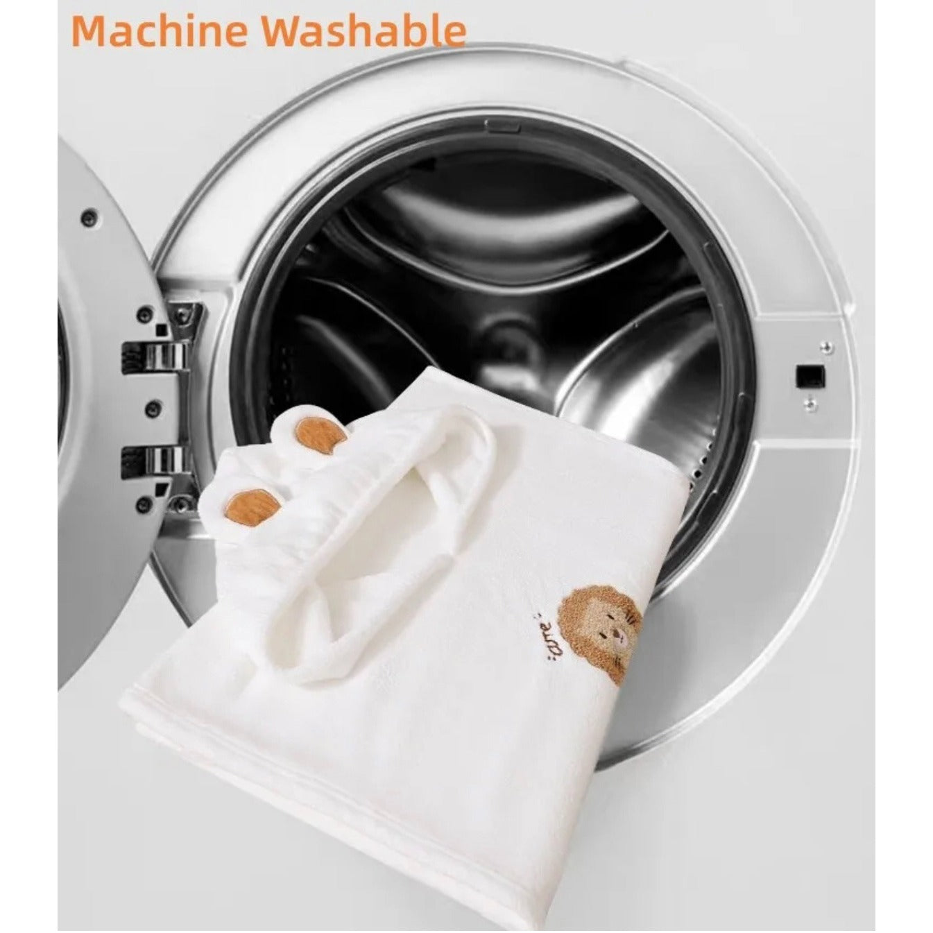 Inserting Quick-Drying Hooded Bathrobe into a washing machine to easy wash