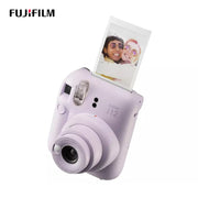 كاميرا كاميرا بولارويد صغيرة لصور قريبة  Fujifilm Instax Mini 12