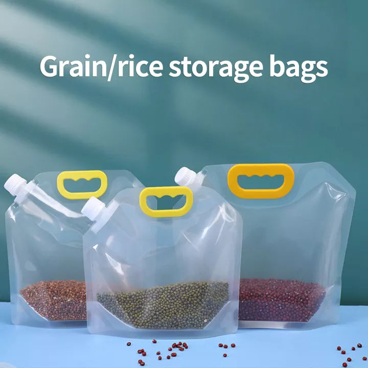 Moisture-proof Sealed Grain Storage Suction Bag with some items