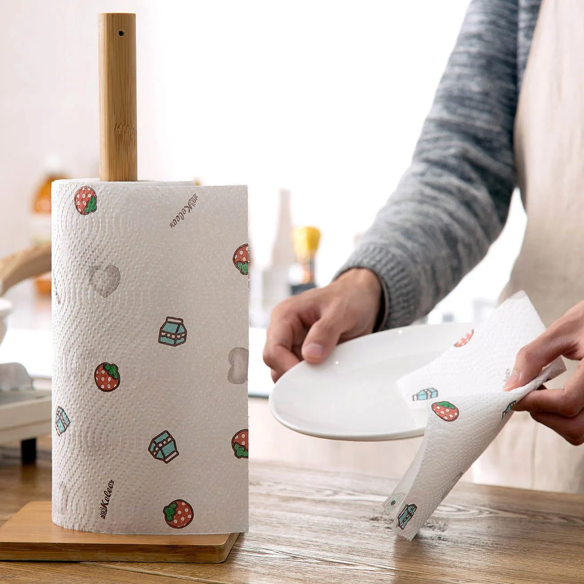 Kitchen Printed Oil Absorbing Paper Towel Tissue Roll - Product Display With Design