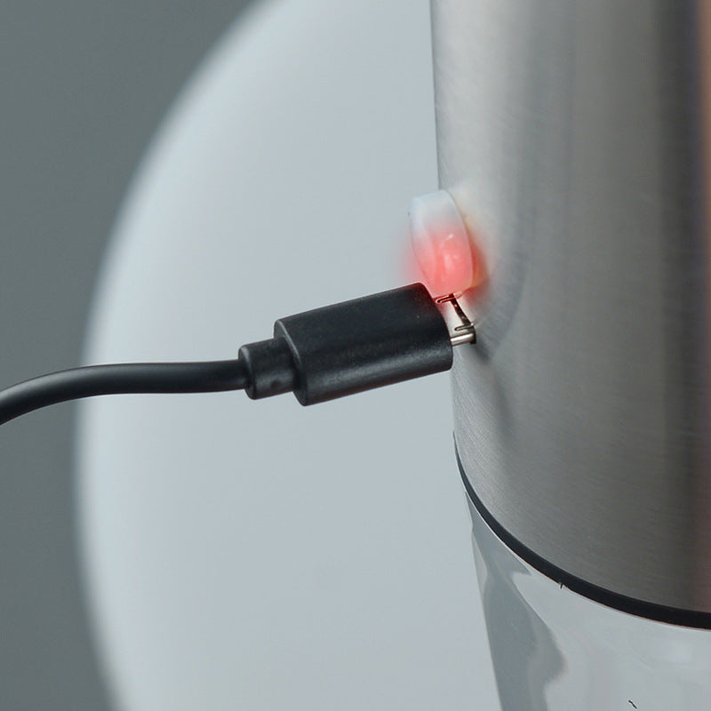USB Rechargeable Salt and Pepper Mill .