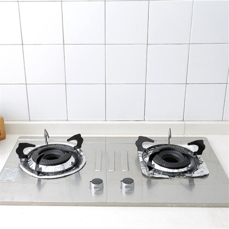 A gas stove with Gas Stove Aluminium Foil Paper