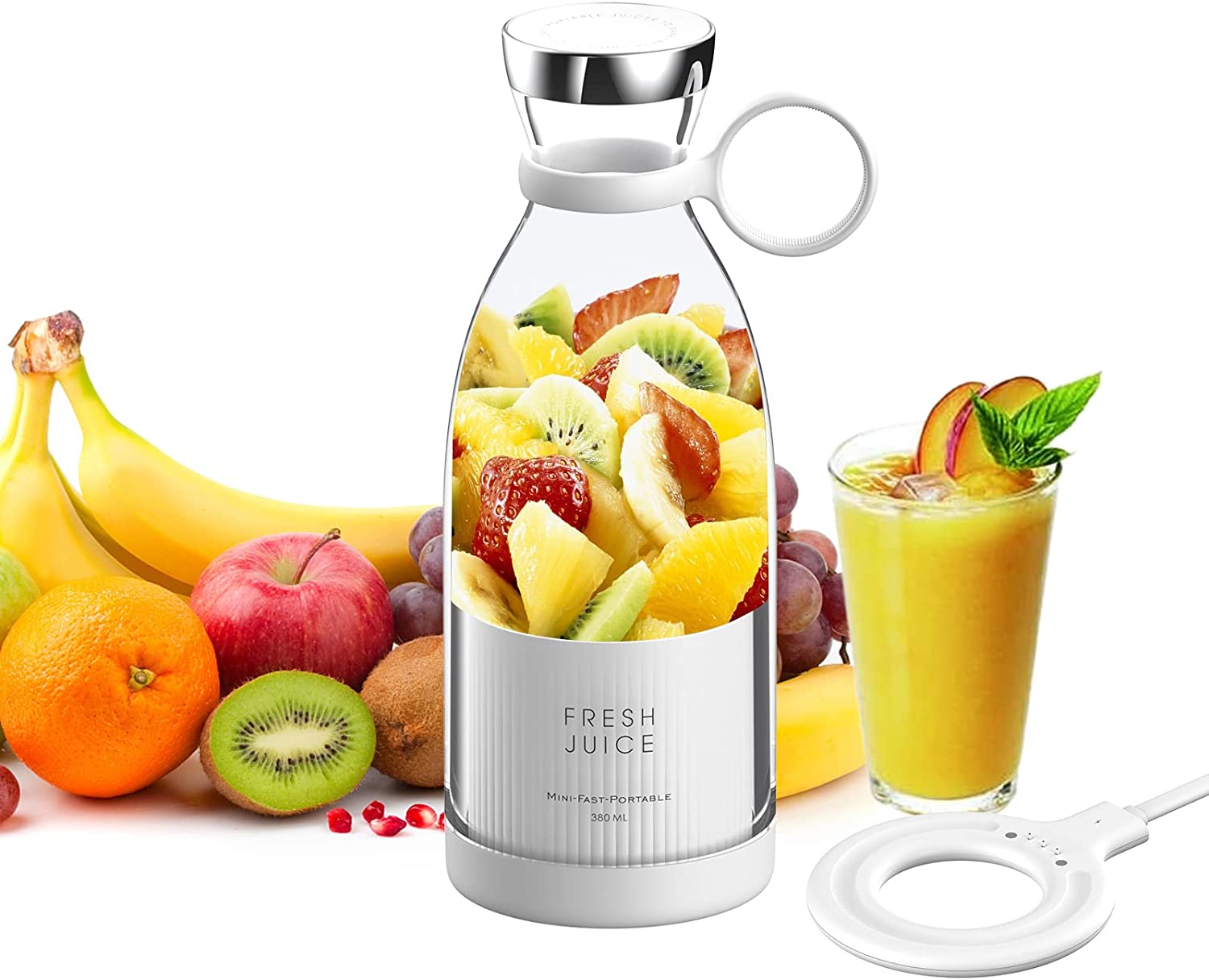  350ml Portable Instant Smoothie Juicer Blender with fruits in it