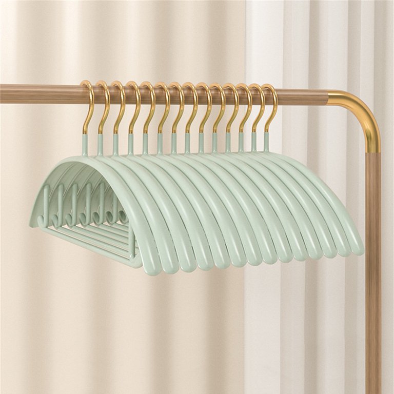 A group of  Traceless Clothes Hanger