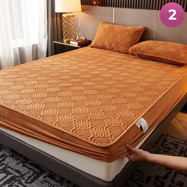 Fitted Size Washable Thicken Quilted Velvet Solid Color Mattress Bedsheet.