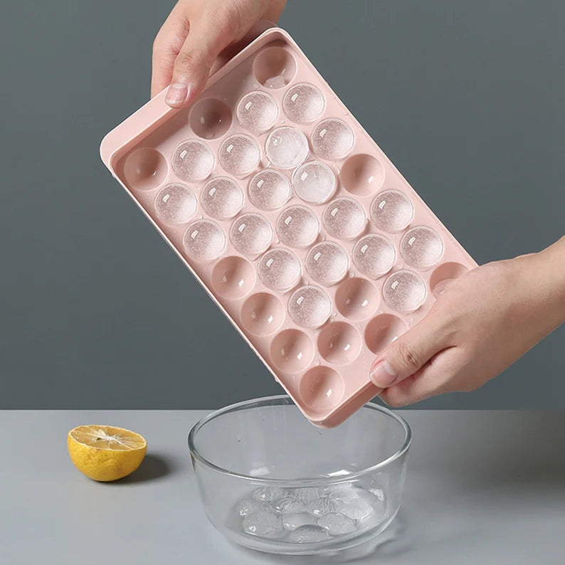 Cavities Plastic Ice Cube Mold Tray