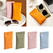 PU Leather Retro Mouth Automatic Closure Pouch in different color